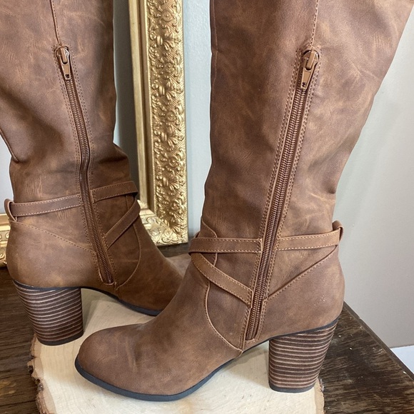 Madden Girl - Davvis Tall Shaft Boots (Cognac w/ Buckle details). Women's size 9 - Picture 3 of 11